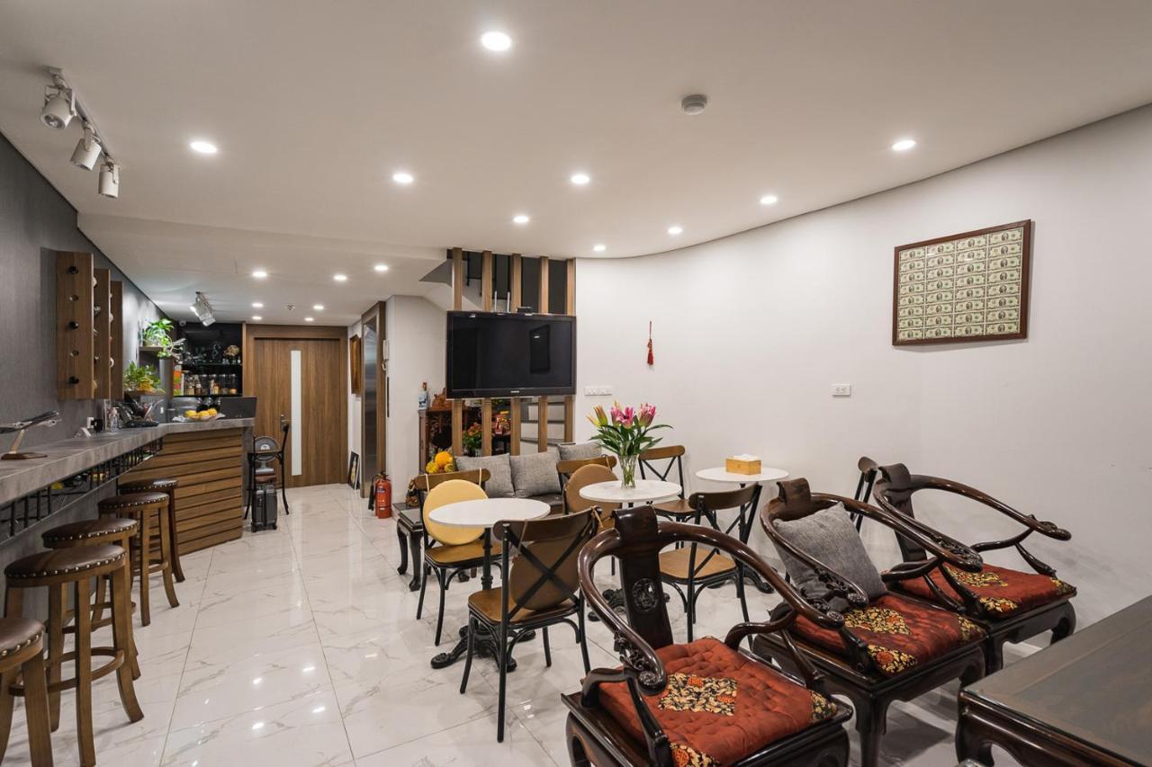 Narcissus Hotel & Apartment — Photos 1